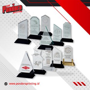 Plakat Akrilik Bentuk